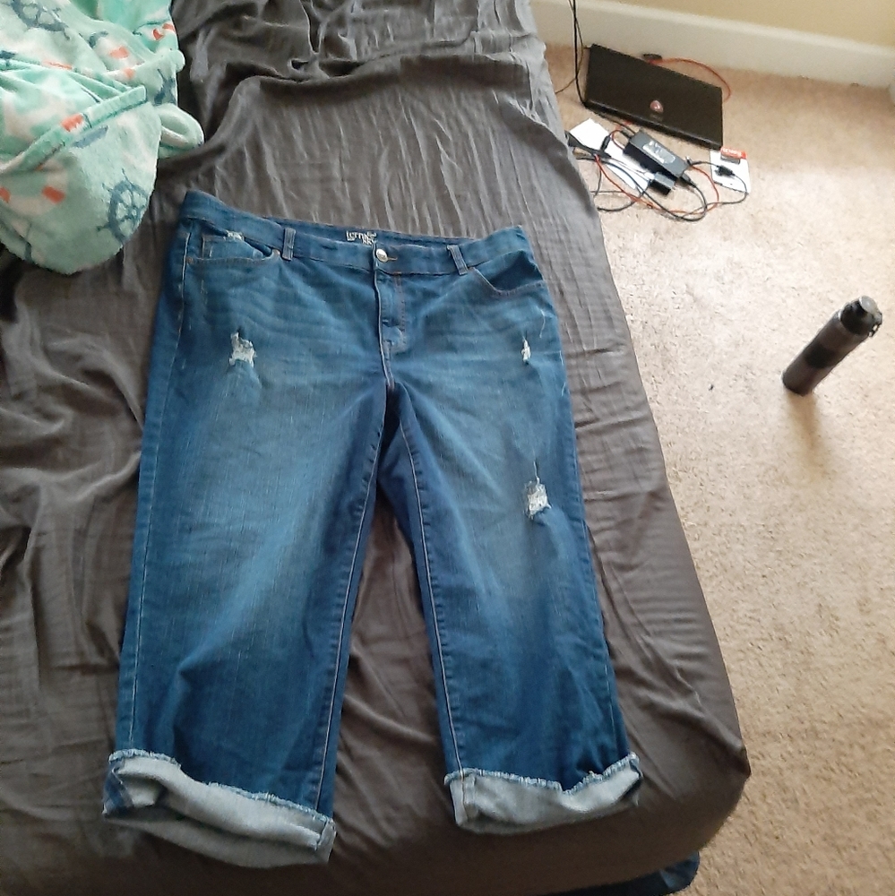 Capris